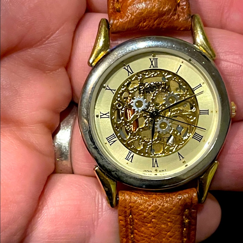 FOSSIL SKELETON VINTAGE WATCH- circa 80’s?⛔️PRICE FIRM⛔️needs slight cleaning
